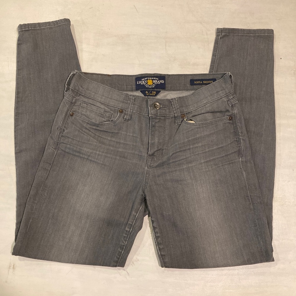 Lucky Brand Light Gray Wash Sofia Skinny Jeans 6/28